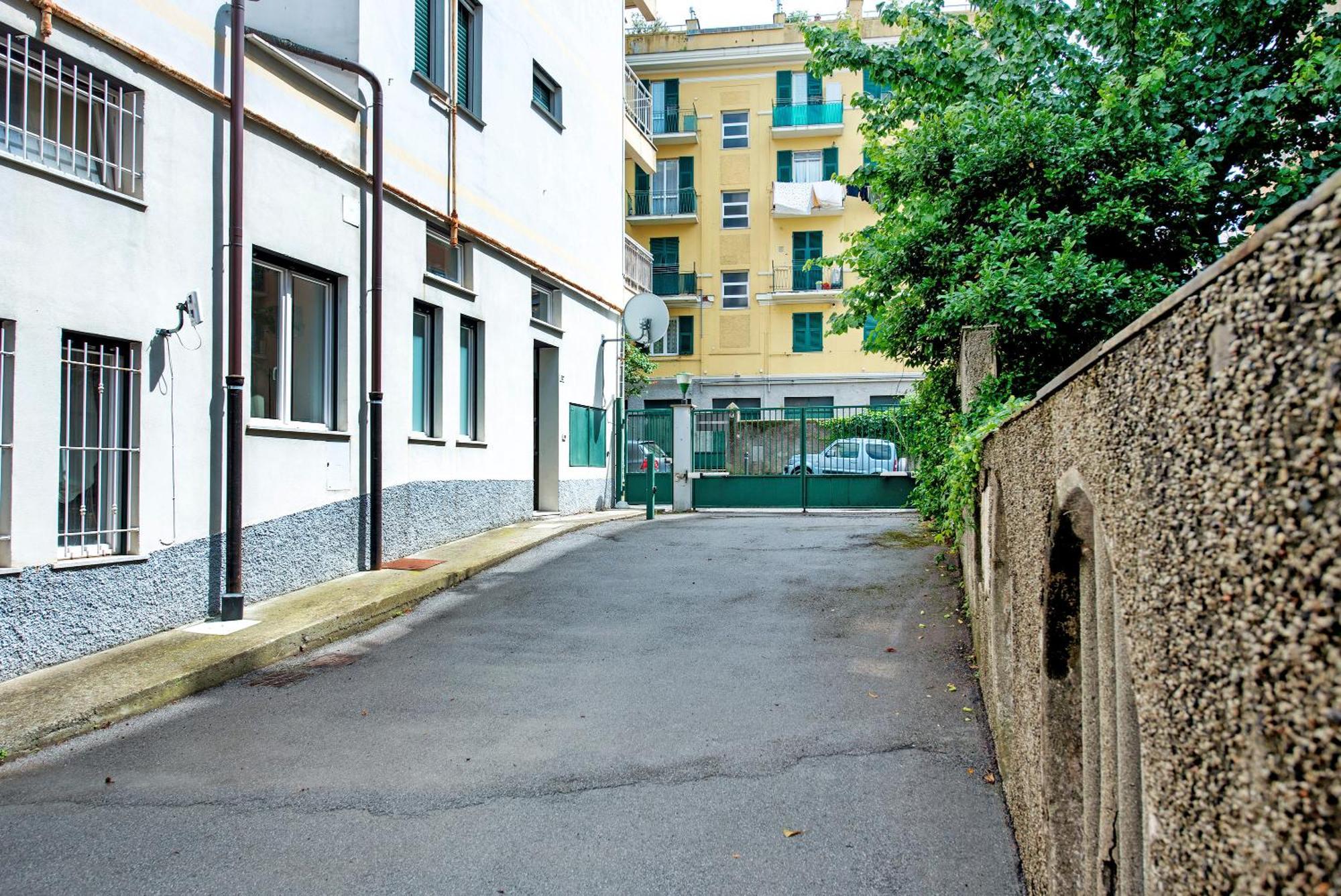 San Martino Free Parking * Genova